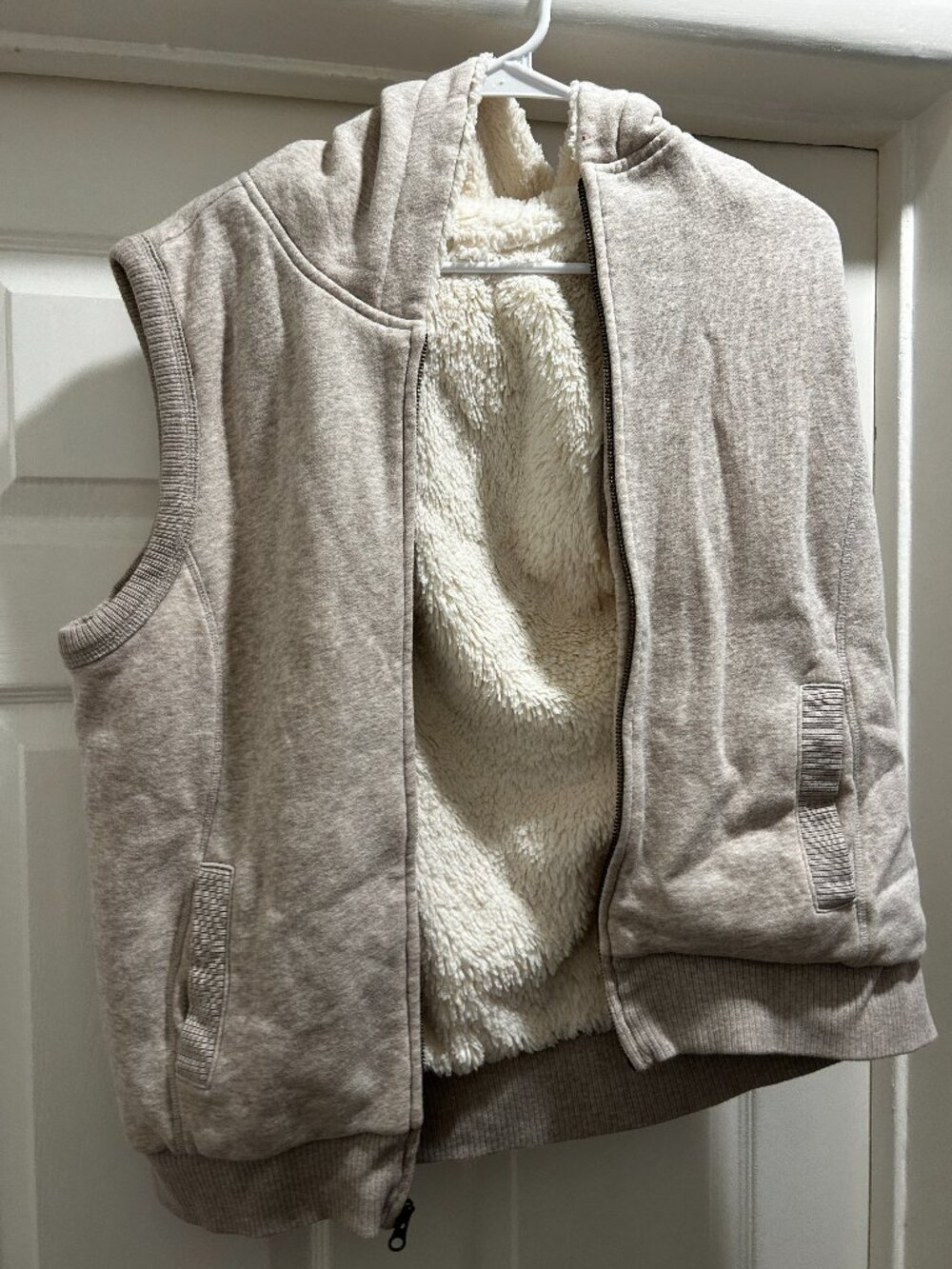 Old Navy Thick Fleece Zip-Up Vest - L